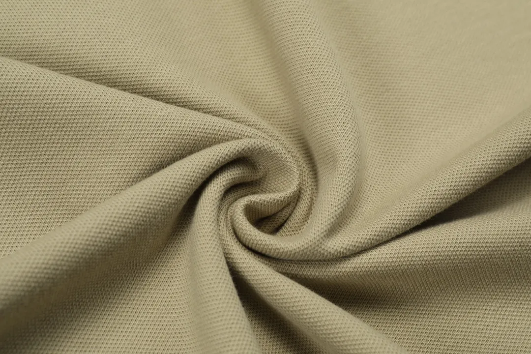 🅿️190 RALPH LAUREN 2025 new style classic polo embroidered little bee logo, same style for men and women, casual polo shirt ·Customized pique cotton fabric ·Imported Tajima machine embroidery technology ·Collar label, hangtag, main mark and three labels complete Color: Khaki Size: M-XXXL